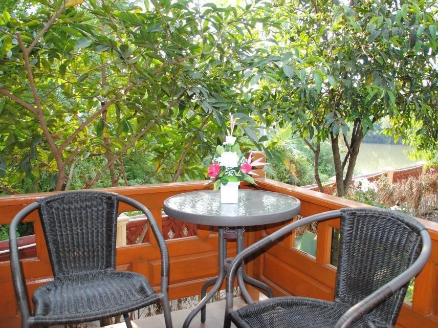 Jaroenrat Resort Samut Songkhram Exterior photo